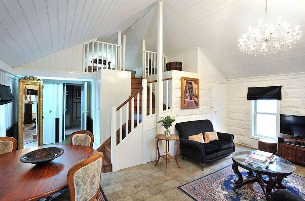 A Loft In The Mill Boutique Accommodation Olinda Exteriér fotografie